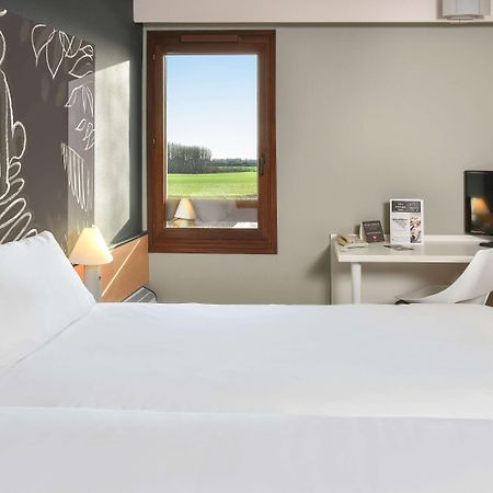 Ibis Charleroi Airport Brussels South Hotel Fleurus Exterior foto