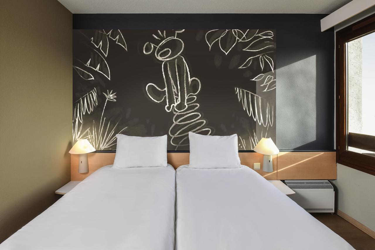 Ibis Charleroi Airport Brussels South Hotel Fleurus Exterior foto