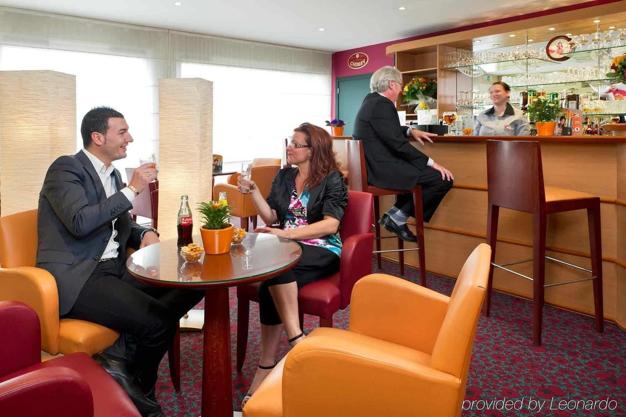 Ibis Charleroi Airport Brussels South Hotel Fleurus Exterior foto